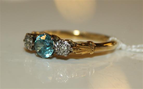 18ct gold blue and diamond ring